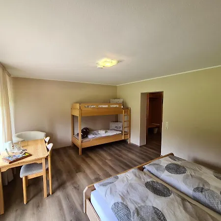 Schwarzwaldparkhotel Лёффинген